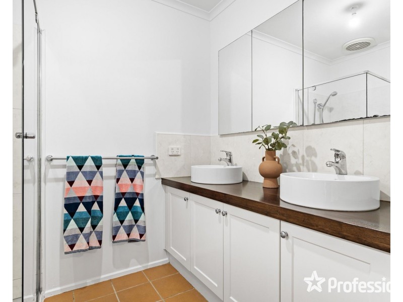 3 Pascoe Court, Mooroolbark VIC 3138