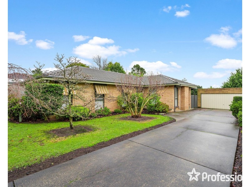 34 Meadowgate Drive, Chirnside Park VIC 3116