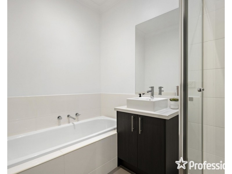 29 Beatrice Street, Kilsyth VIC 3137