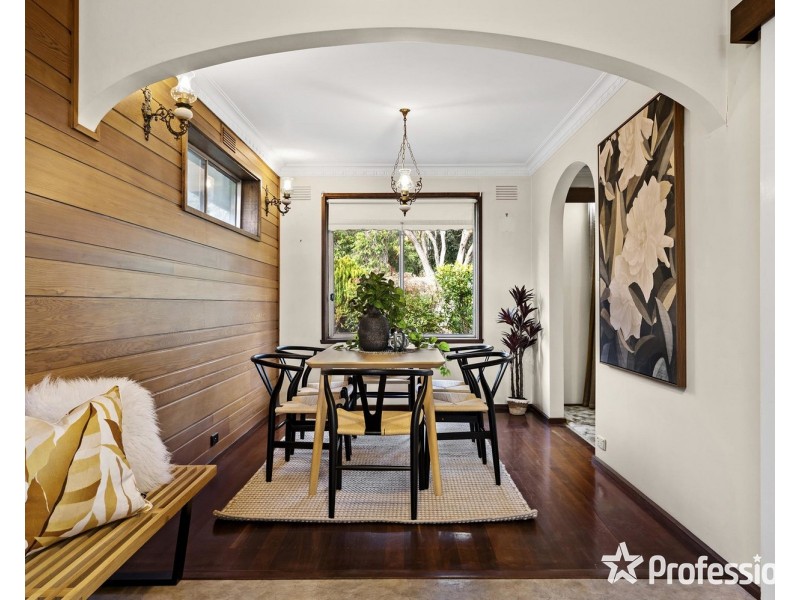 87 Pembroke Road, Mooroolbark VIC 3138