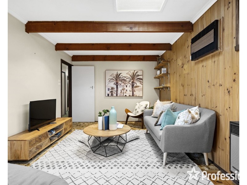 87 Pembroke Road, Mooroolbark VIC 3138