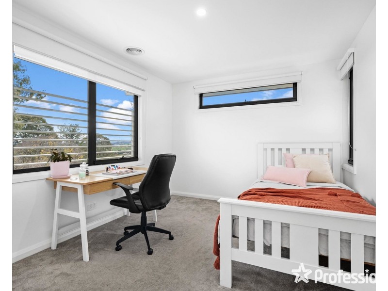 2a Chippendale Court, Chirnside Park VIC 3116