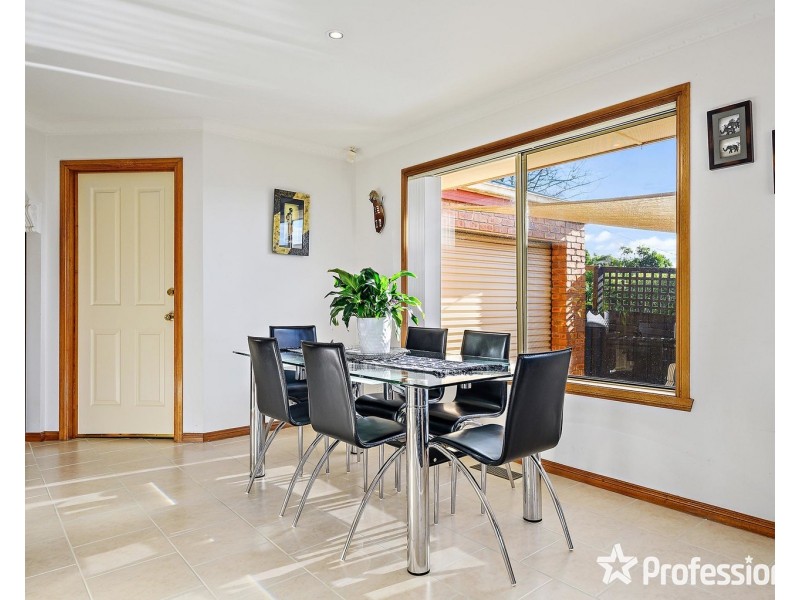 44 Carronvale Road, Mooroolbark VIC 3138