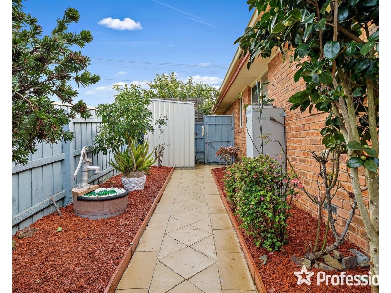 44 Carronvale Road, Mooroolbark VIC 3138