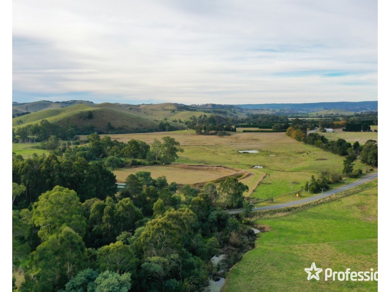 16 Break Oday Road, Glenburn VIC 3717