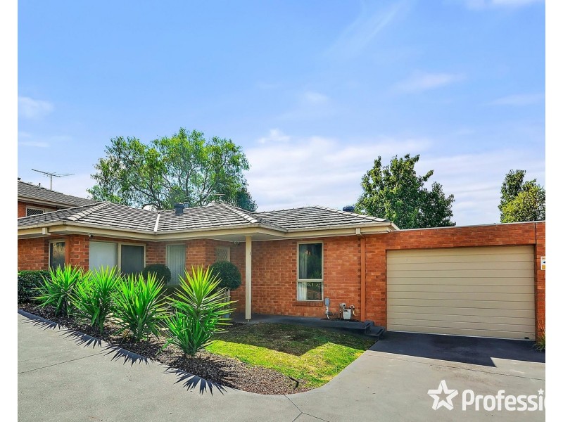 3/11 Peden Street, Chirnside Park VIC 3116