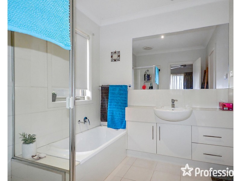 3/11 Peden Street, Chirnside Park VIC 3116