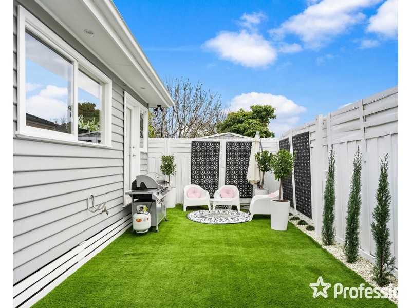 26a Diane Crescent, Mooroolbark VIC 3138