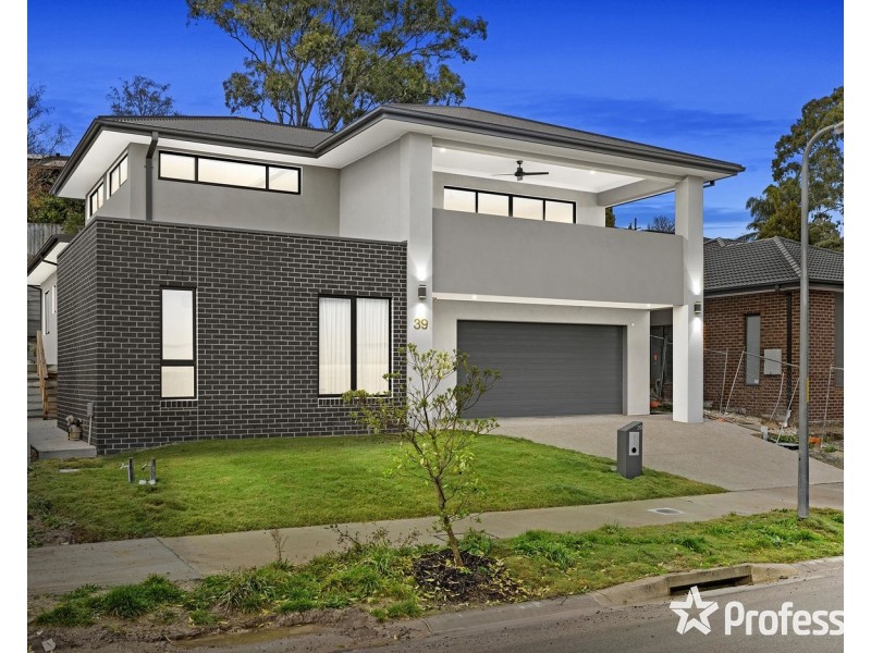 39 Outlook Drive, Chirnside Park VIC 3116