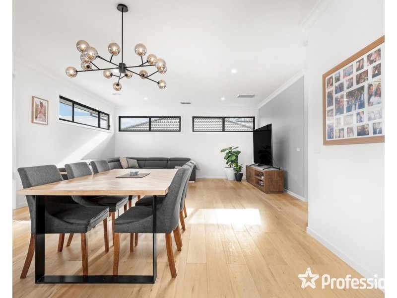 39 Outlook Drive, Chirnside Park VIC 3116