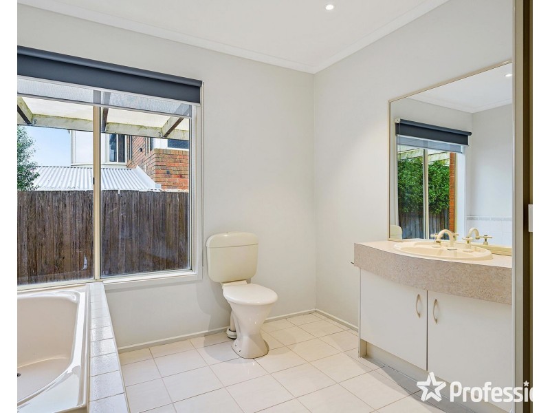 15 Baystone Place, Lilydale VIC 3140