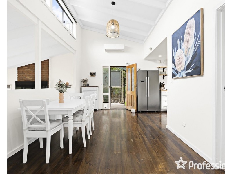 22-24 Beverley Drive, Healesville VIC 3777