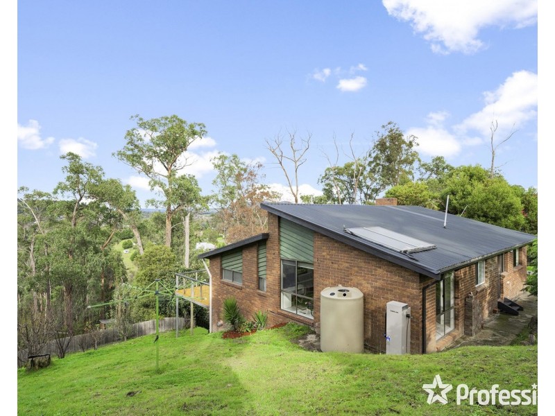 22-24 Beverley Drive, Healesville VIC 3777