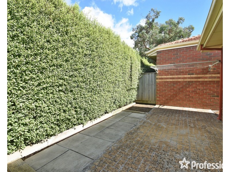 3/8 Devenish Avenue, Montrose VIC 3765