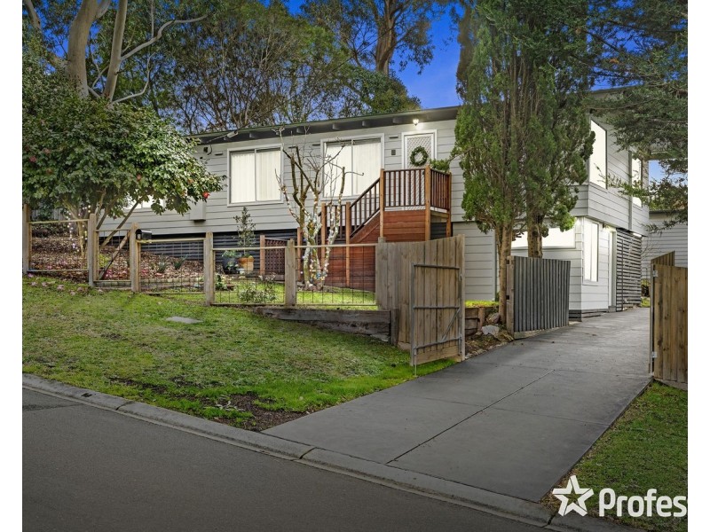 3 Rangeview Road, Mount Evelyn VIC 3796