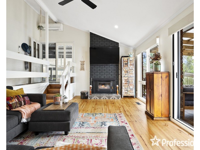 15 Thornton Court, Mooroolbark VIC 3138