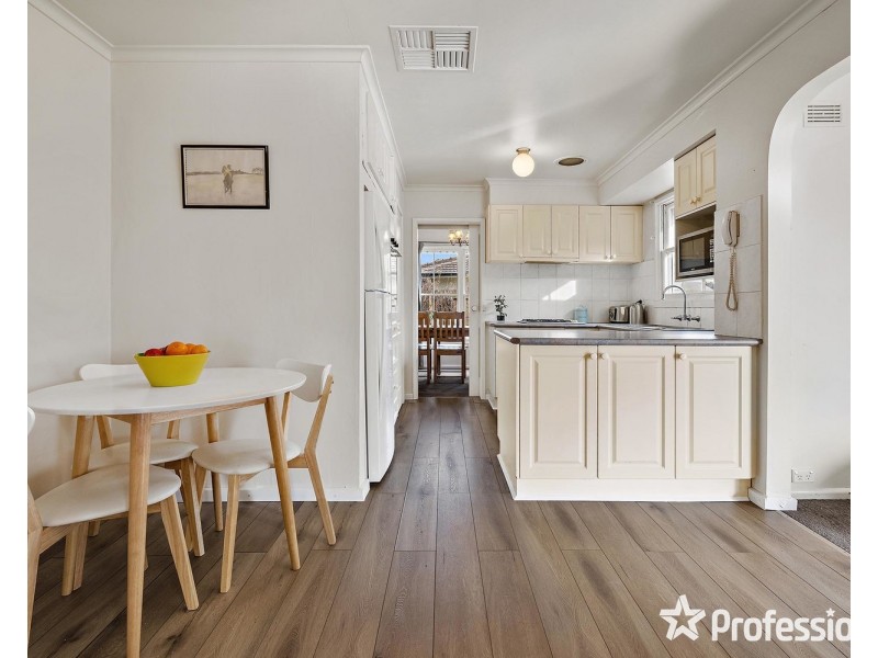 5 Warruga Court, Croydon VIC 3136