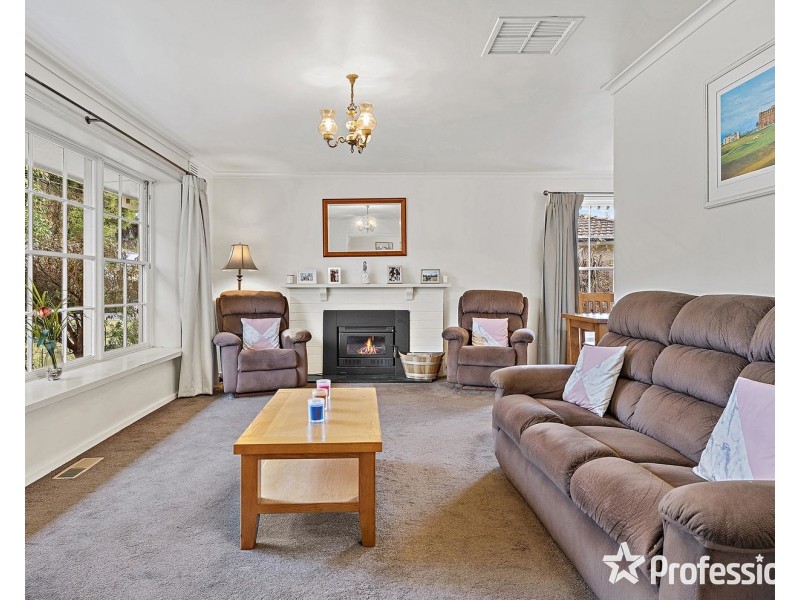 5 Warruga Court, Croydon VIC 3136