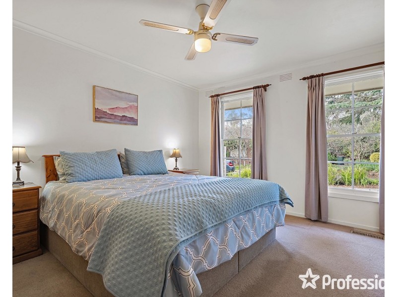 5 Warruga Court, Croydon VIC 3136