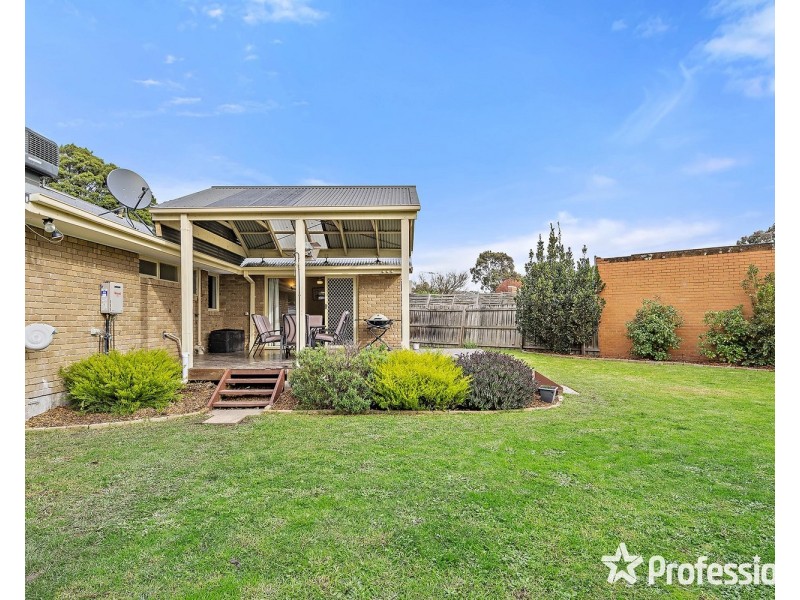 5 Warruga Court, Croydon VIC 3136
