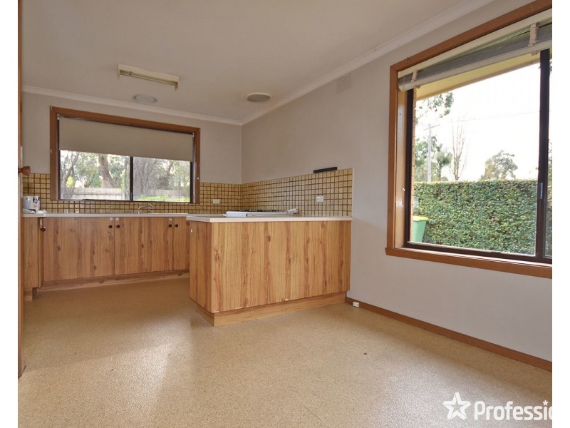 1/34 Liverpool Road, Kilsyth VIC 3137