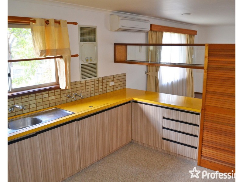 2/20 Heathwood Street, Ringwood East VIC 3135