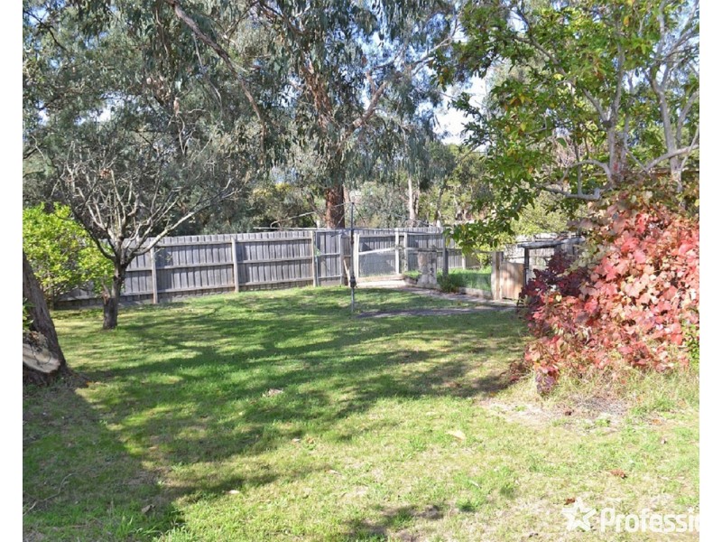 2/20 Heathwood Street, Ringwood East VIC 3135