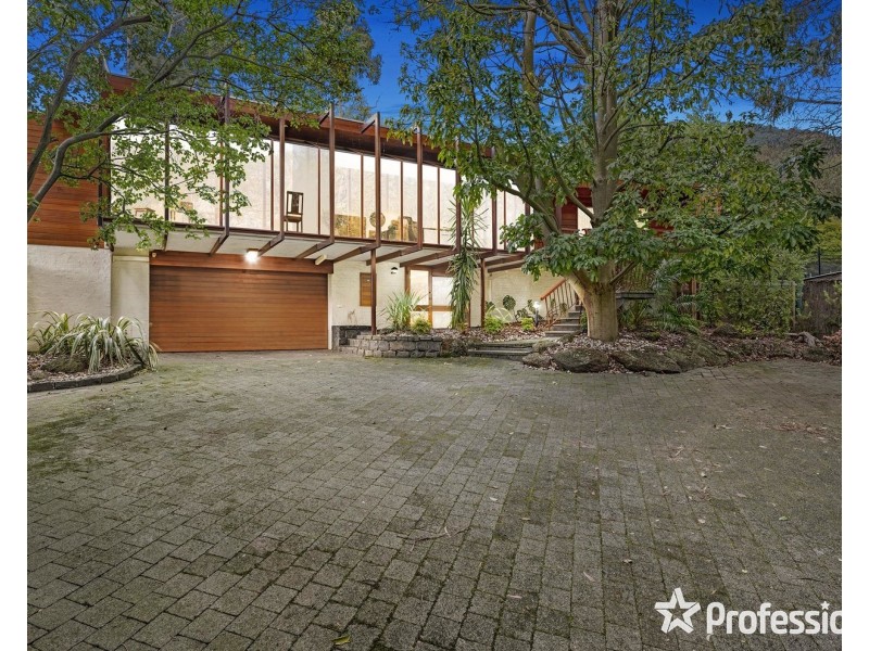 109 Stradbroke Road, Montrose VIC 3765