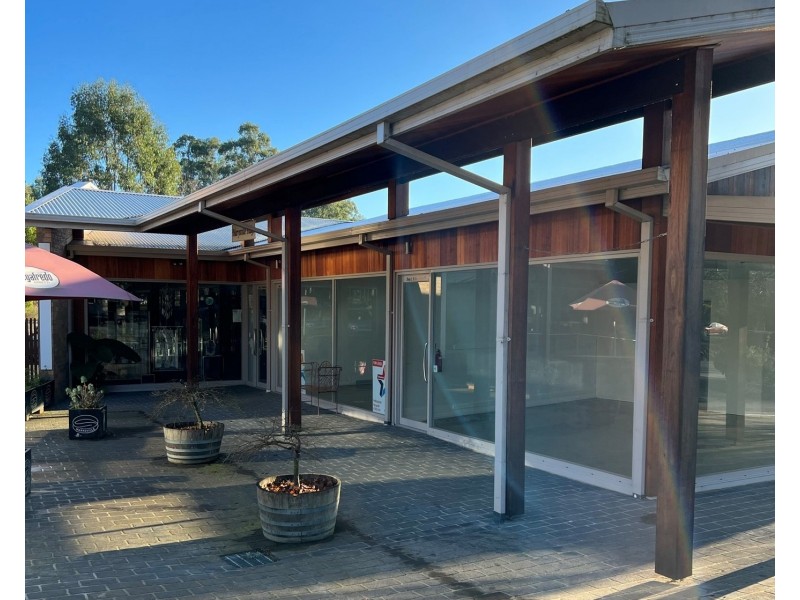 2/18 Murchison Street, Marysville VIC 3779