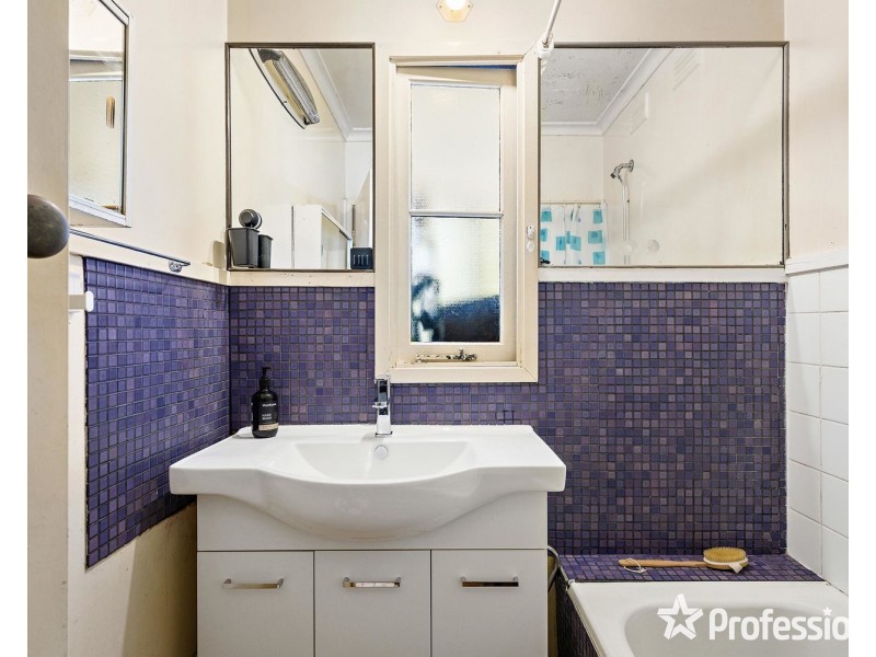 27 Channel Road, Mount Evelyn VIC 3796