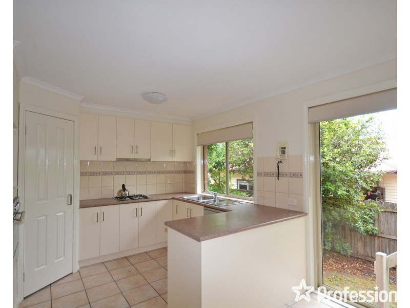 61 Pascoe Avenue, Kilsyth VIC 3137