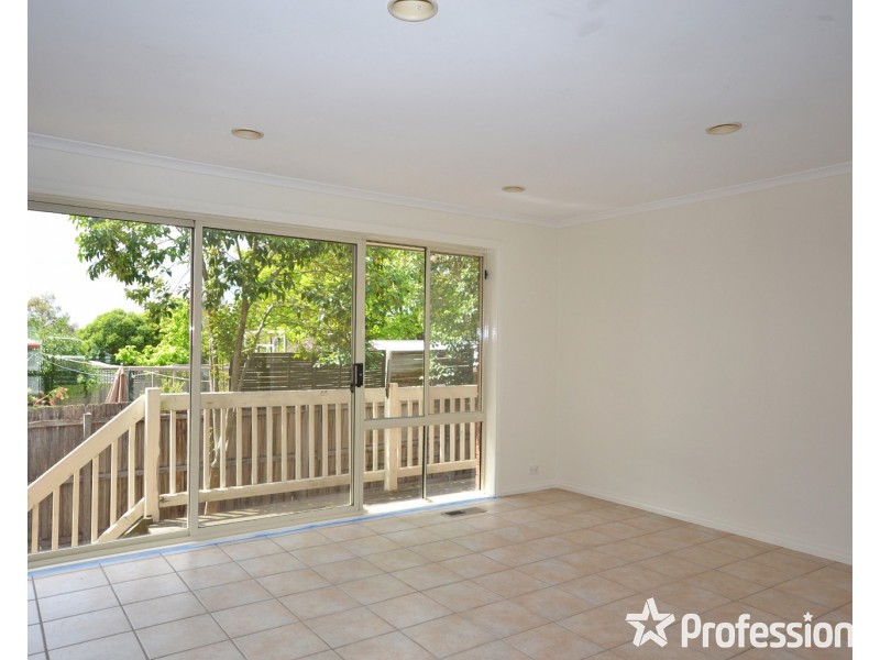 61 Pascoe Avenue, Kilsyth VIC 3137