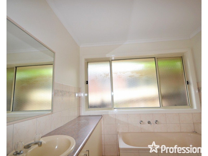 61 Pascoe Avenue, Kilsyth VIC 3137