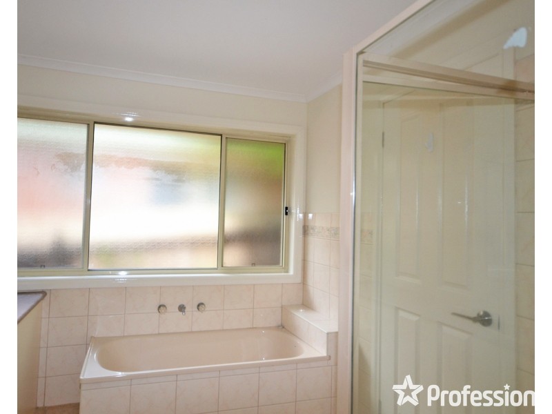 61 Pascoe Avenue, Kilsyth VIC 3137