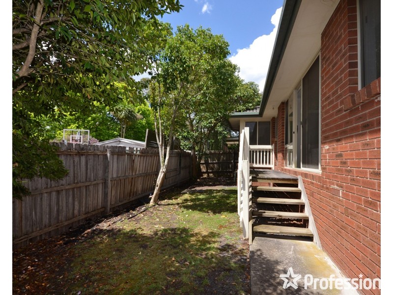 61 Pascoe Avenue, Kilsyth VIC 3137