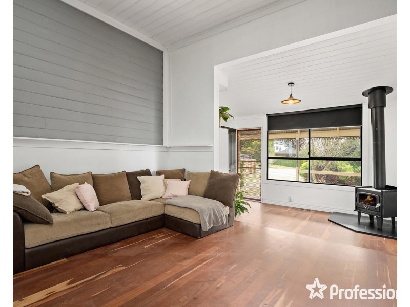 12 Bailey Road, Mount Evelyn VIC 3796