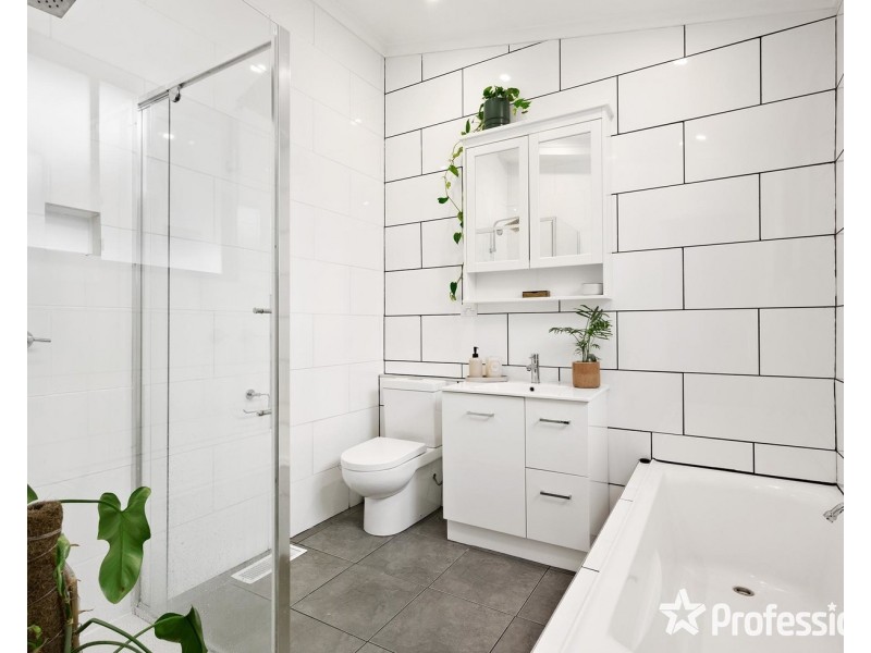 12 Bailey Road, Mount Evelyn VIC 3796