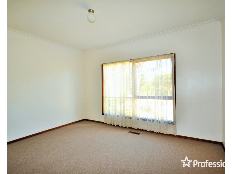 14 Church Street, Kilsyth VIC 3137