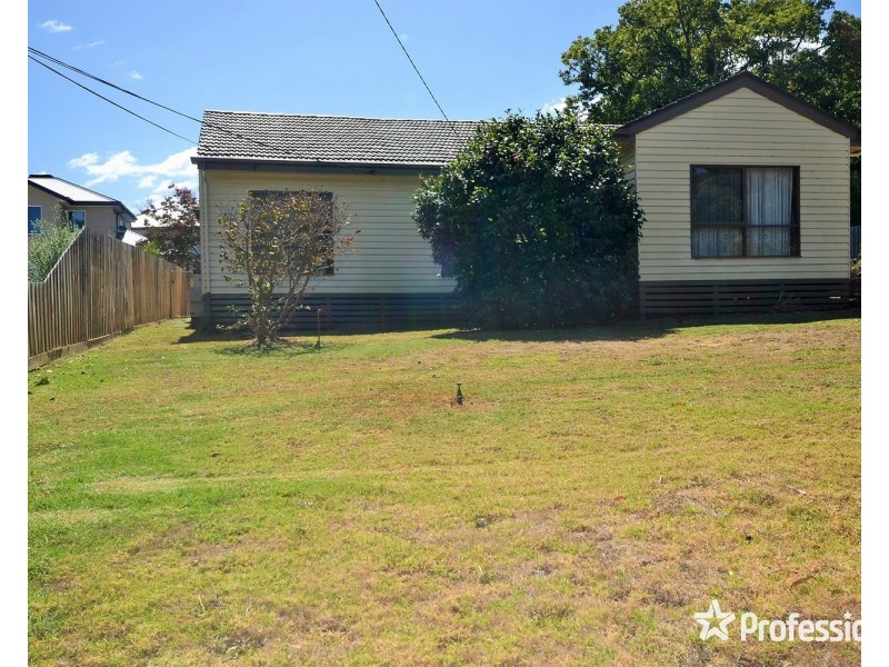 14 Church Street, Kilsyth VIC 3137