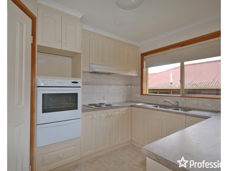 64 Eileen Grove, Woori Yallock VIC 3139