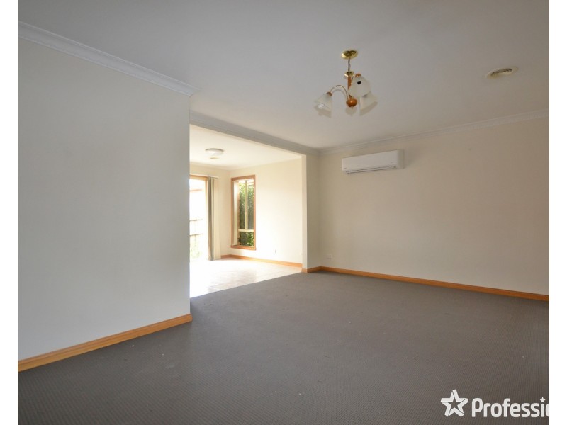 64 Eileen Grove, Woori Yallock VIC 3139