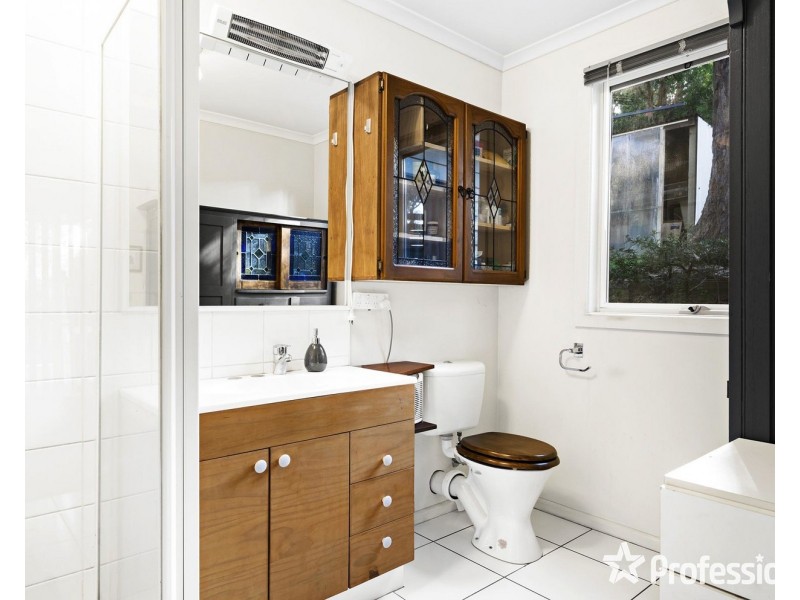 1 Allsops Road, Launching Place VIC 3139