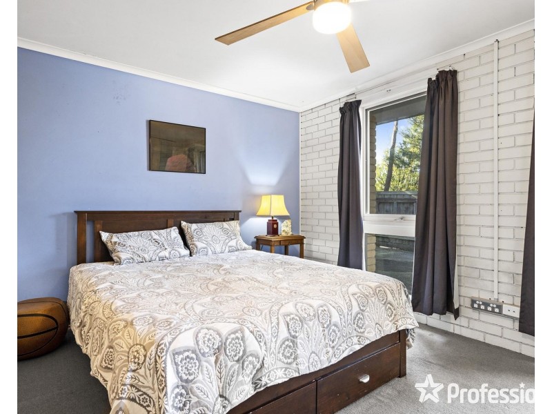 1 Allsops Road, Launching Place VIC 3139