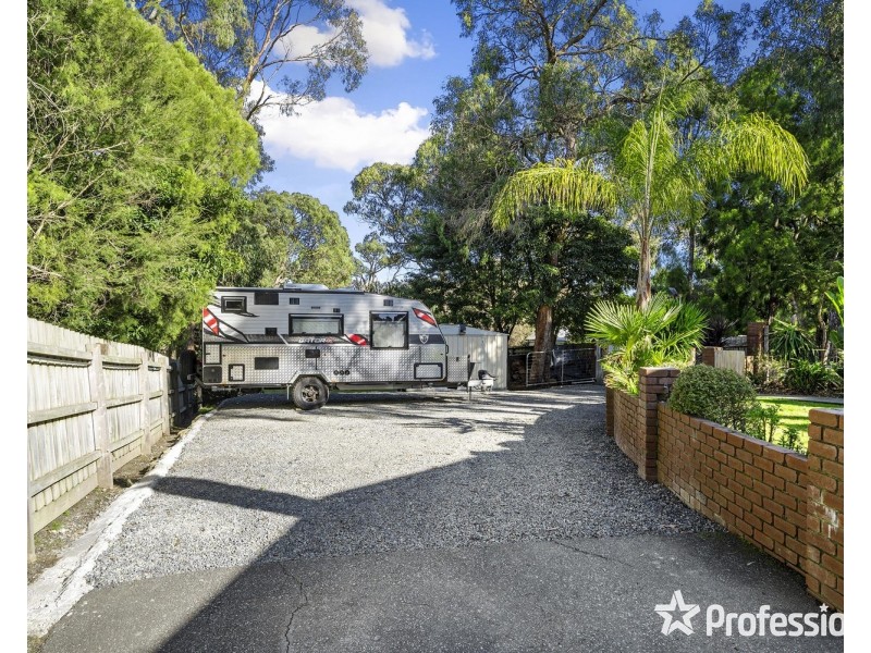 1 Allsops Road, Launching Place VIC 3139
