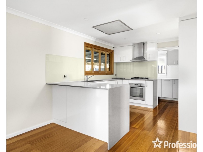 16 Coolaroo Court, Mooroolbark VIC 3138