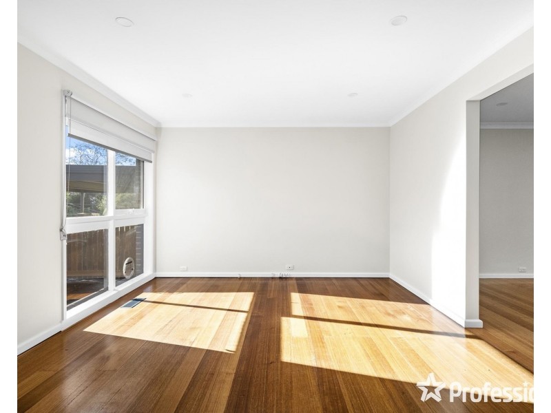 16 Coolaroo Court, Mooroolbark VIC 3138