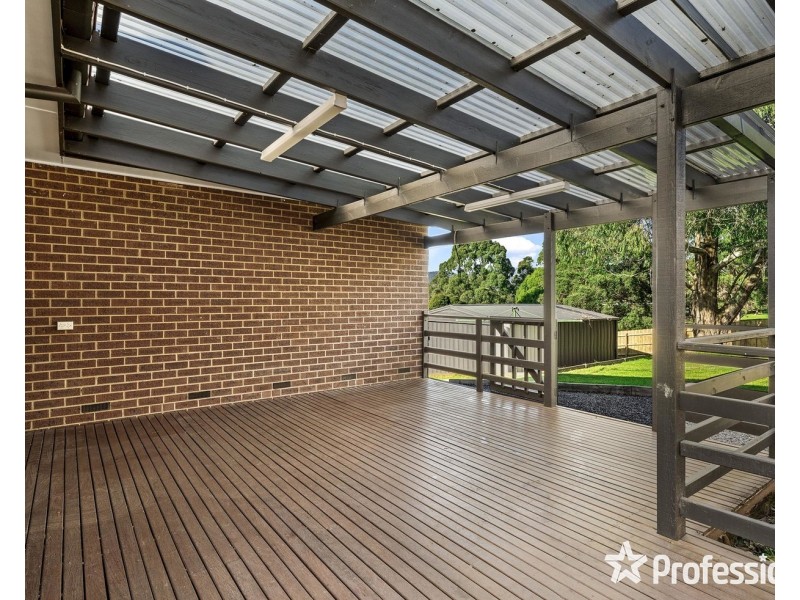 16 Coolaroo Court, Mooroolbark VIC 3138