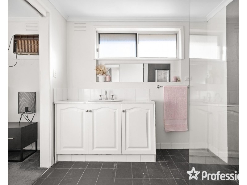 113 Taylor Road, Mooroolbark VIC 3138