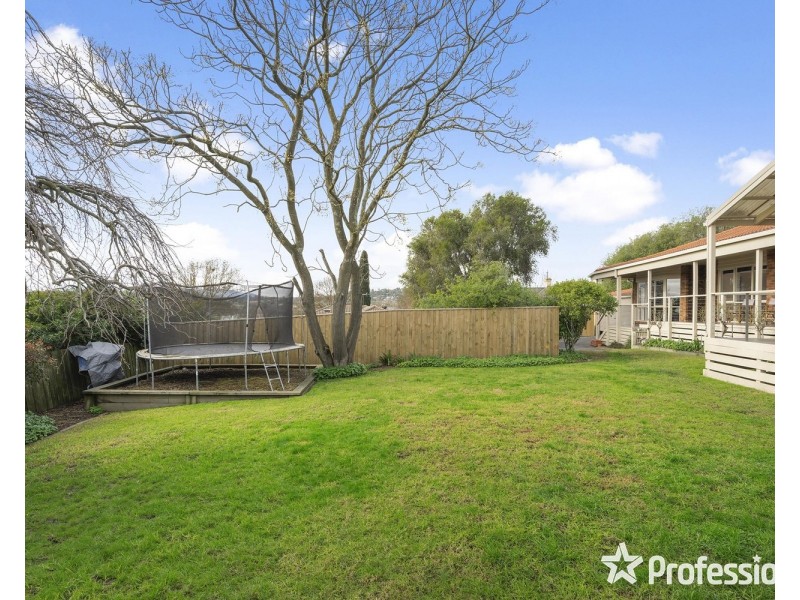 5 Kidgell Street, Lilydale VIC 3140