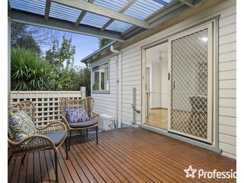 2 Kincumber Drive, Croydon VIC 3136